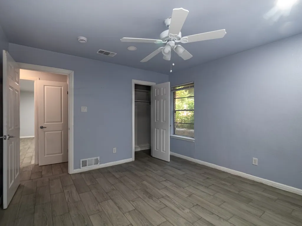 605 Blue Lake Drive Fort Worth TX 76103