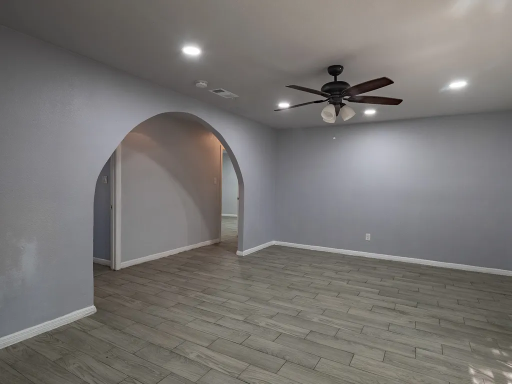 605 Blue Lake Drive Fort Worth TX 76103