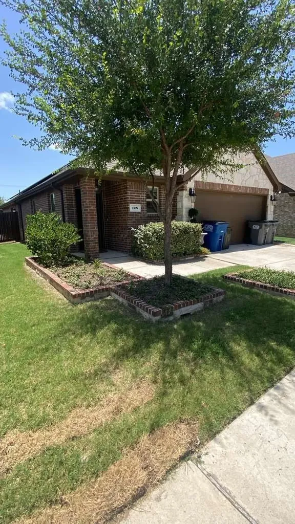 128 Morgan Drive Red Oak TX 75154