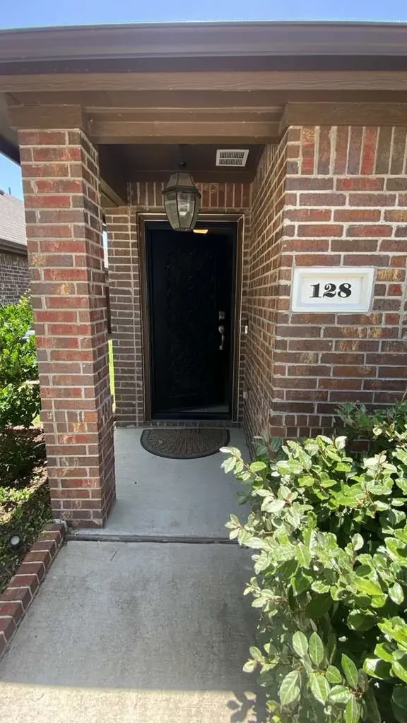 128 Morgan Drive Red Oak TX 75154