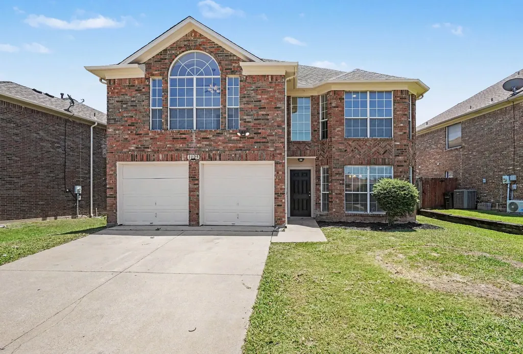 1125 Highland Station Drive Saginaw TX 76131