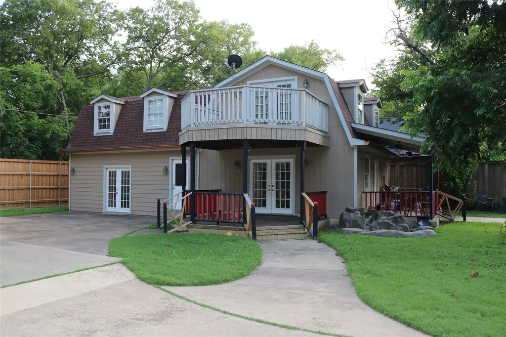 3010 Saint Lo Irving TX 75060