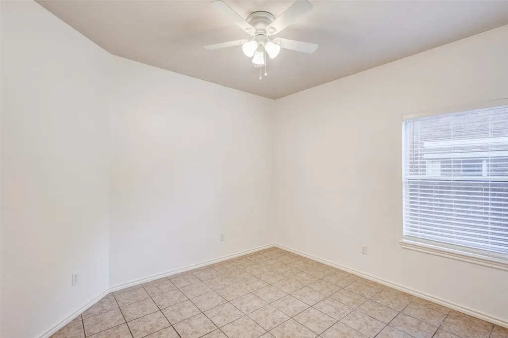 7048 Summit Parc Drive Dallas TX 75249
