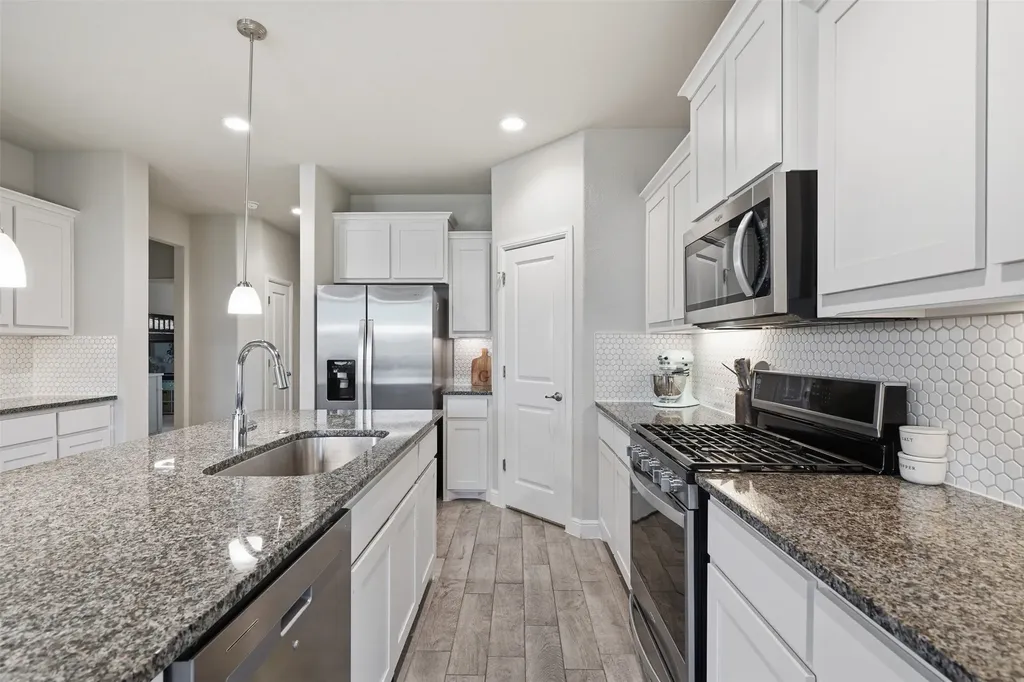 2220 Dyre Drive Haslet TX 76052