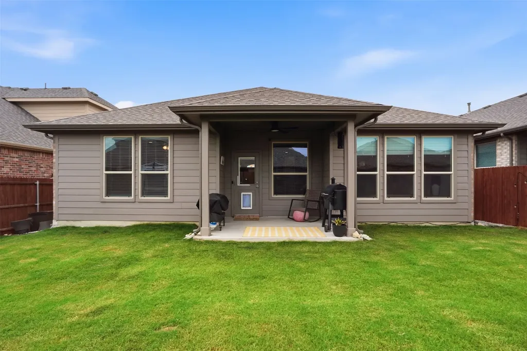 2220 Dyre Drive Haslet TX 76052