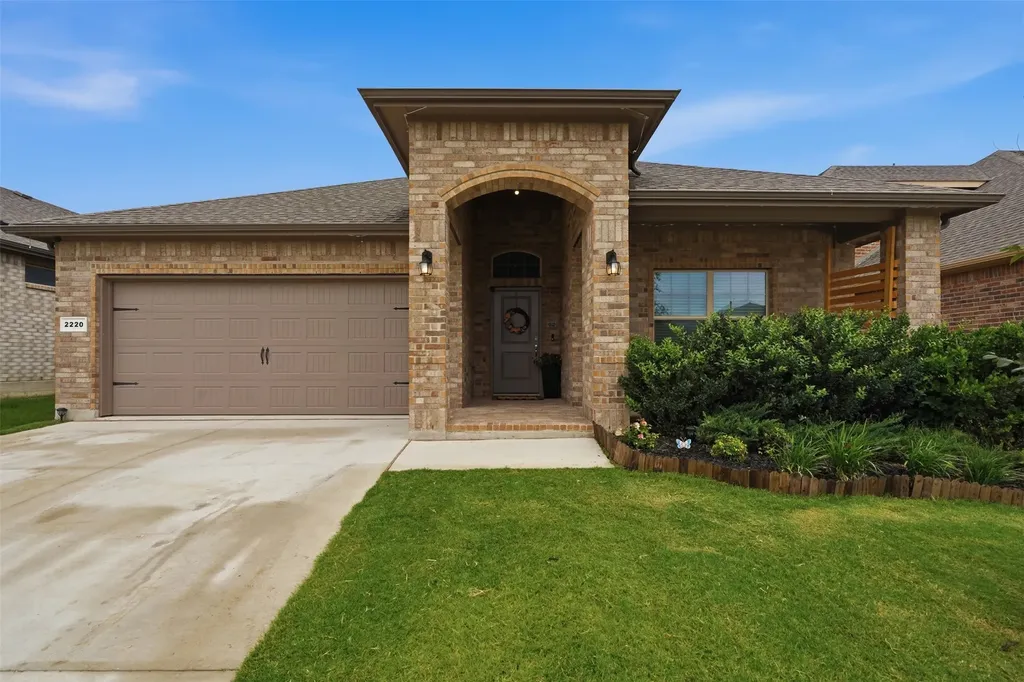 2220 Dyre Drive Haslet TX 76052