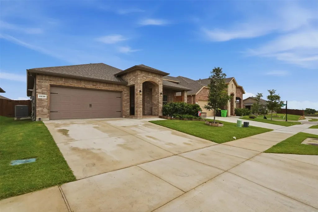 2220 Dyre Drive Haslet TX 76052