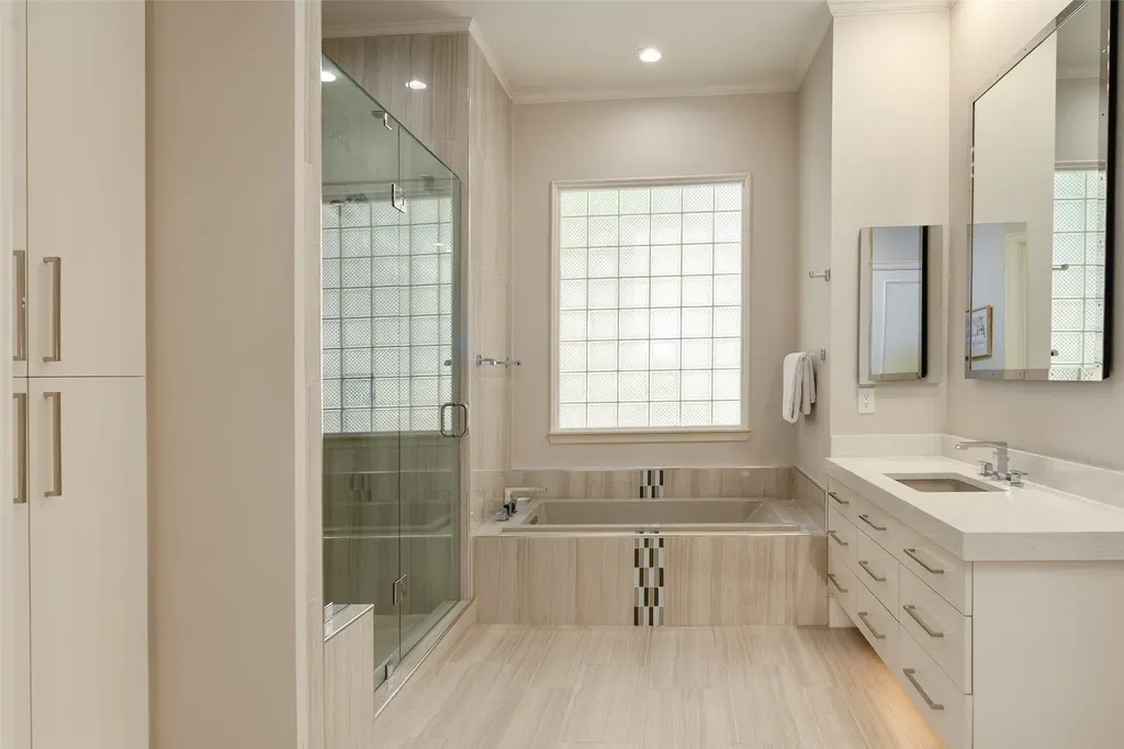 14725 Celestial Place Addison TX 75254