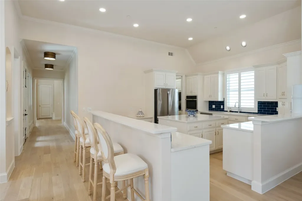 14725 Celestial Place Addison TX 75254