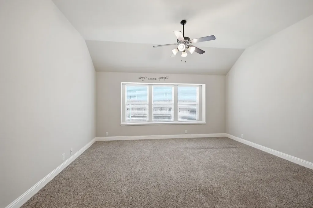 515 Lakeview Drive Alvarado TX 76009