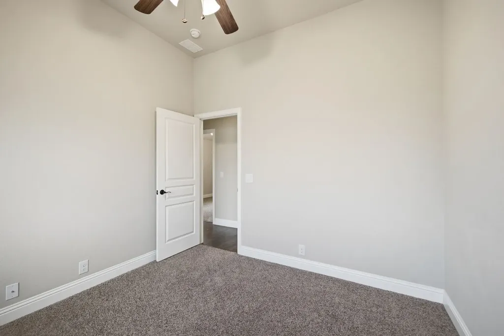 515 Lakeview Drive Alvarado TX 76009