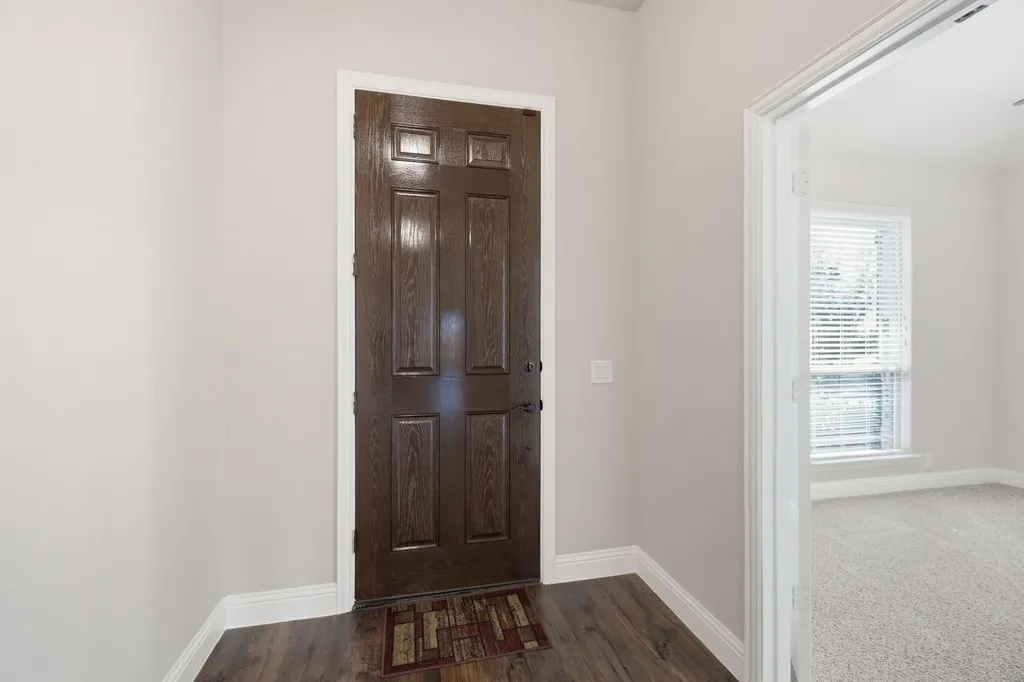 515 Lakeview Drive Alvarado TX 76009