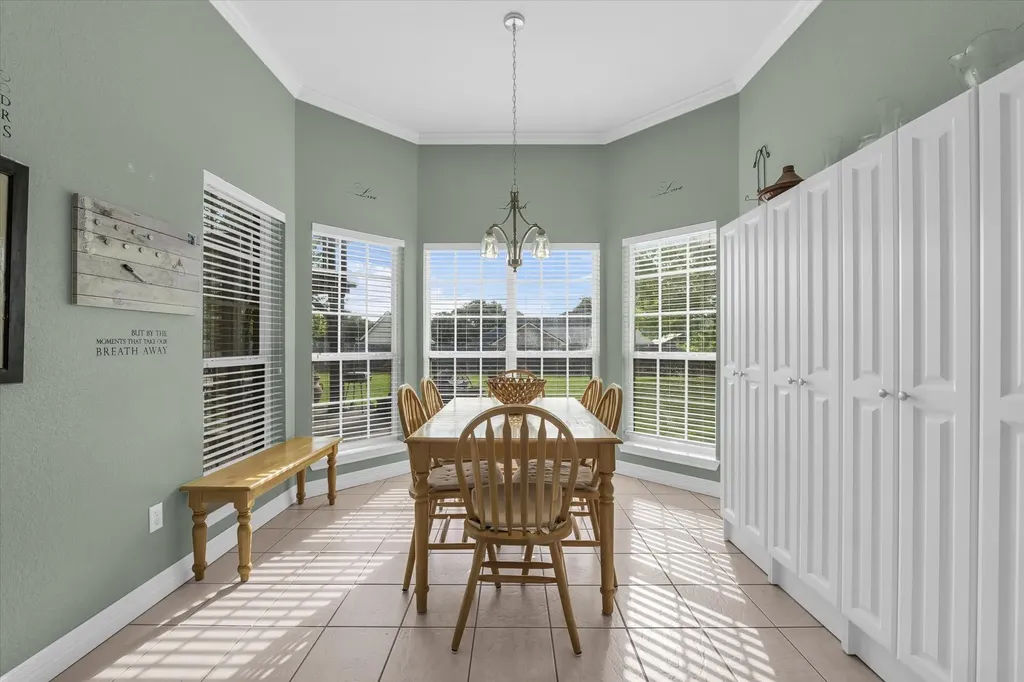 1304 Darbyton Drive Hewitt TX 76643