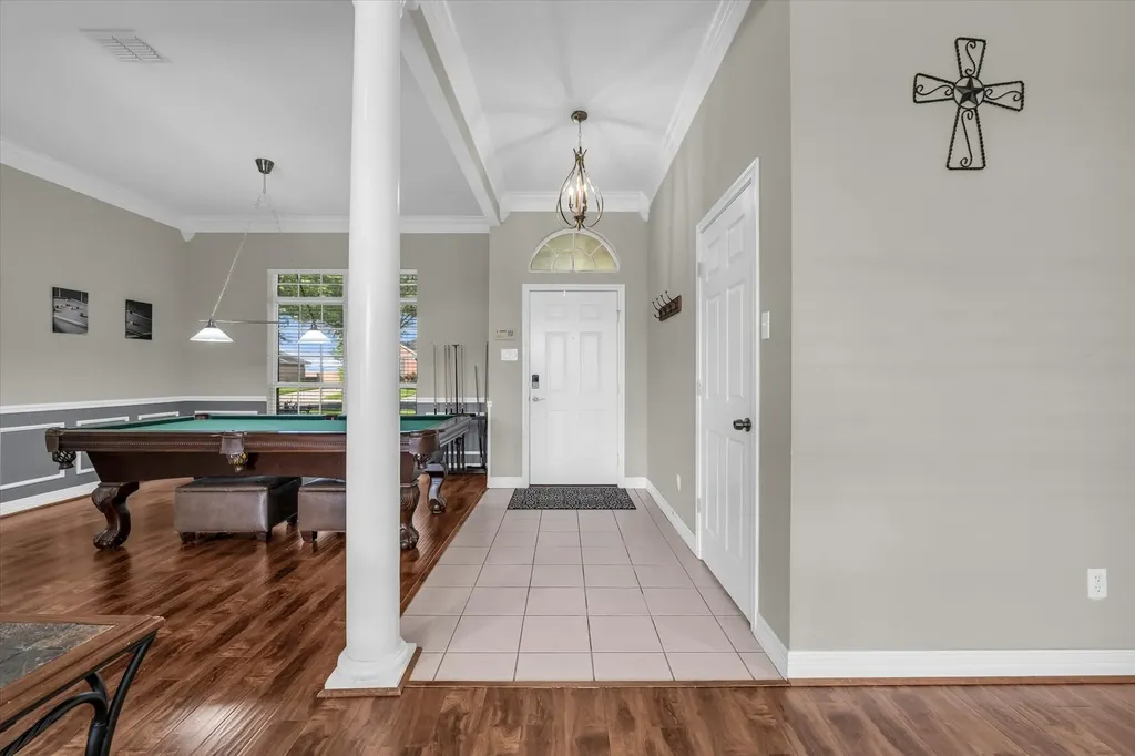 1304 Darbyton Drive Hewitt TX 76643