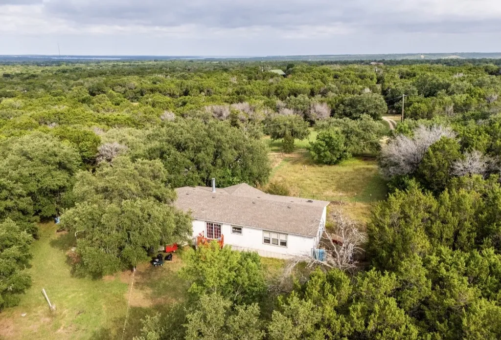 166 Private Road 1387 Morgan TX 76671