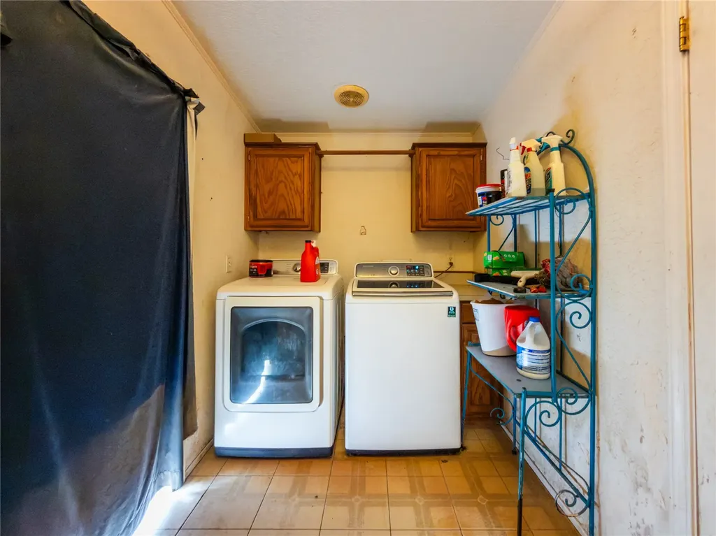 166 Private Road 1387 Morgan TX 76671