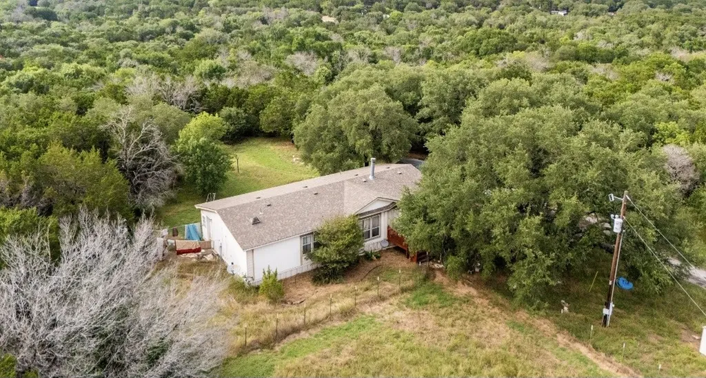 166 Private Road 1387 Morgan TX 76671