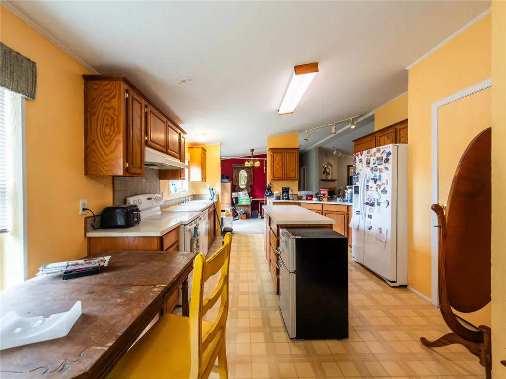 166 Private Road 1387 Morgan TX 76671