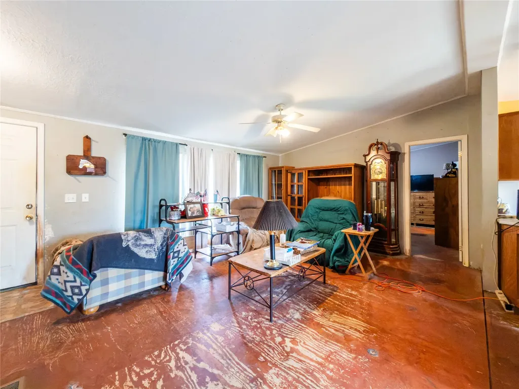 166 Private Road 1387 Morgan TX 76671