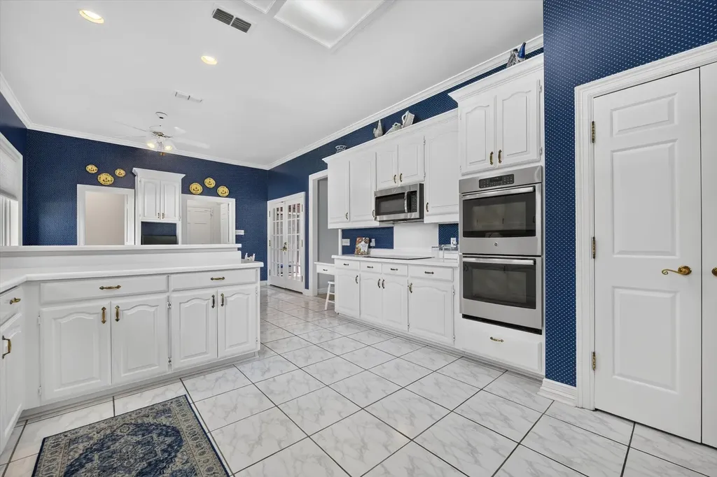4305 Green Meadow Street E Colleyville TX 76034