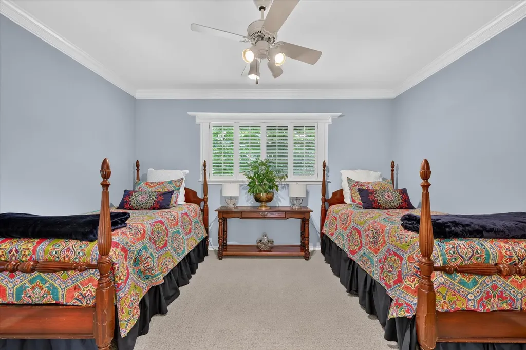 4305 Green Meadow Street E Colleyville TX 76034