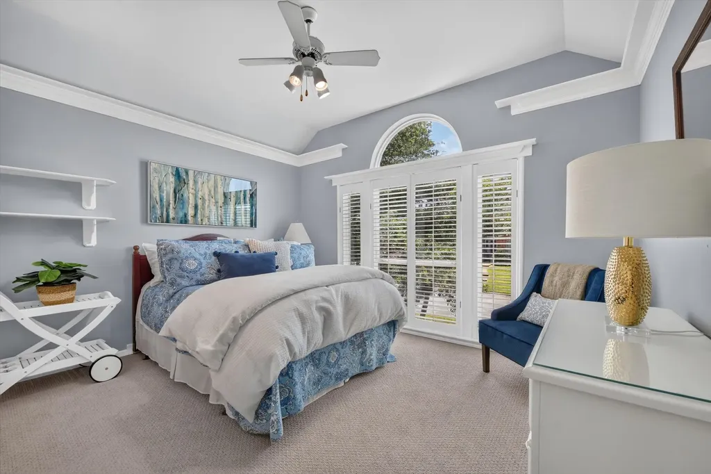 4305 Green Meadow Street E Colleyville TX 76034