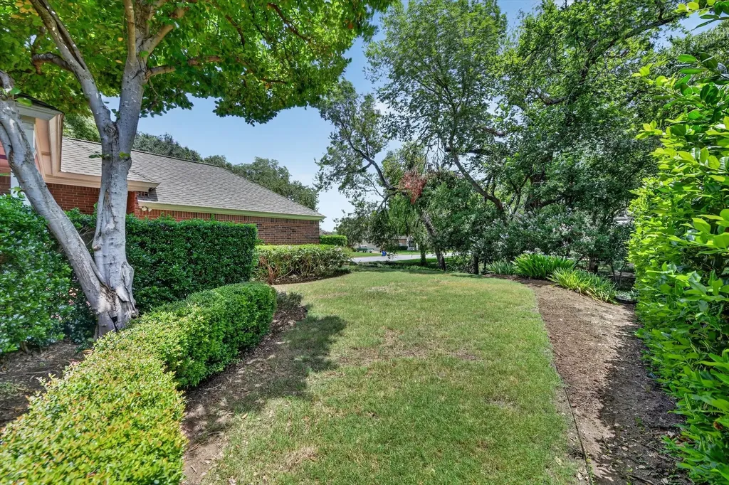 4305 Green Meadow Street E Colleyville TX 76034