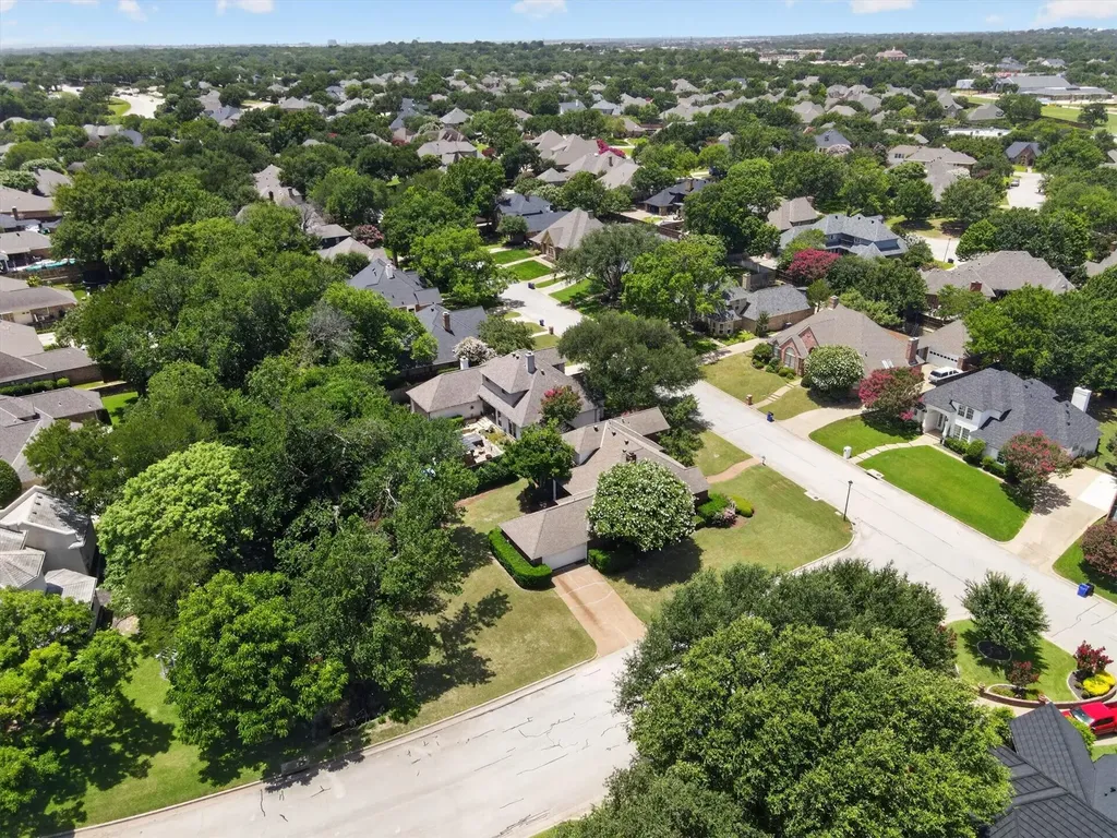 4305 Green Meadow Street E Colleyville TX 76034