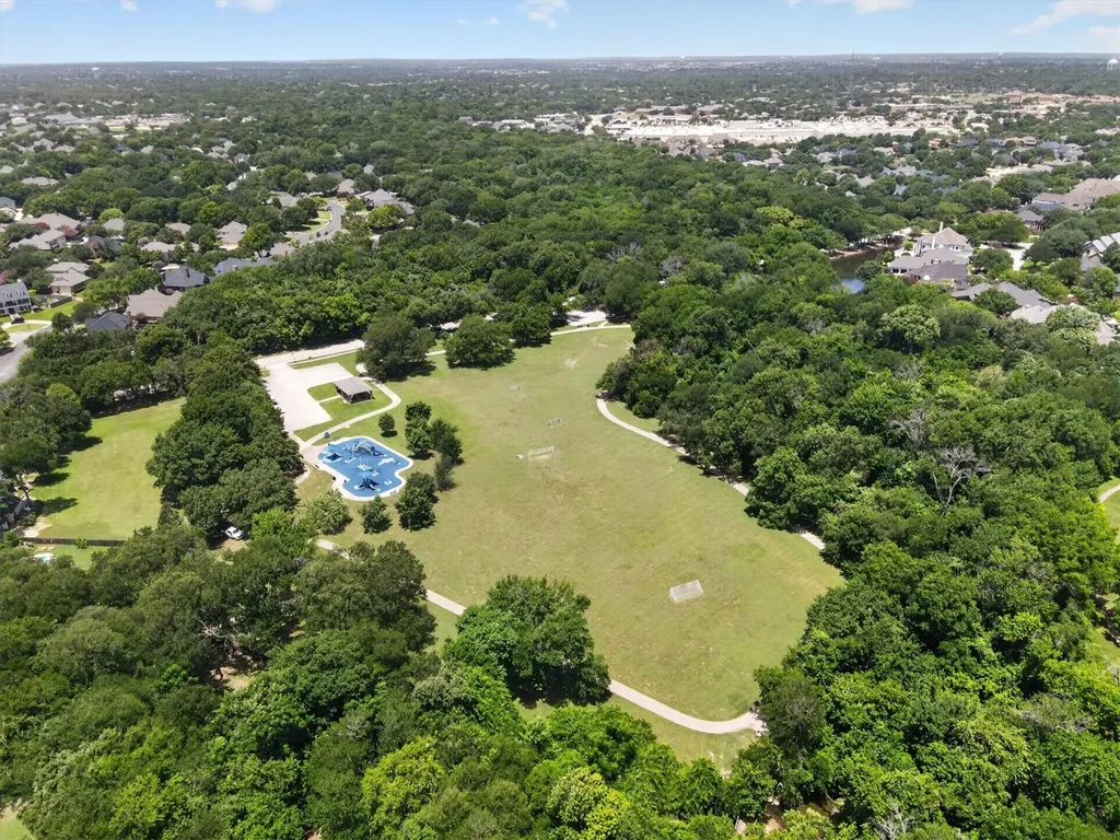 4305 Green Meadow Street E Colleyville TX 76034