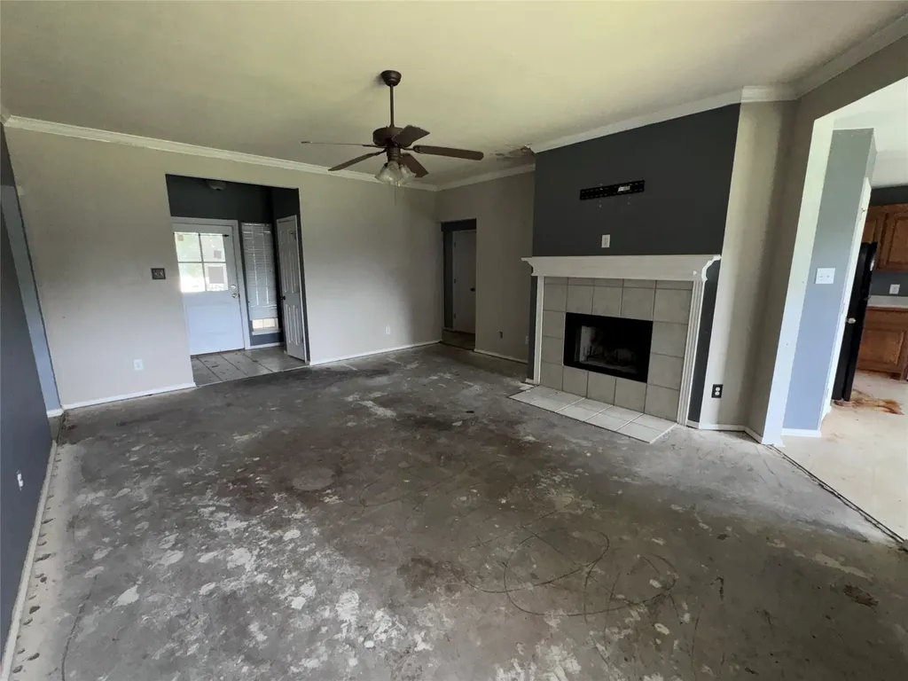 517 Birch Street Crowley TX 76036