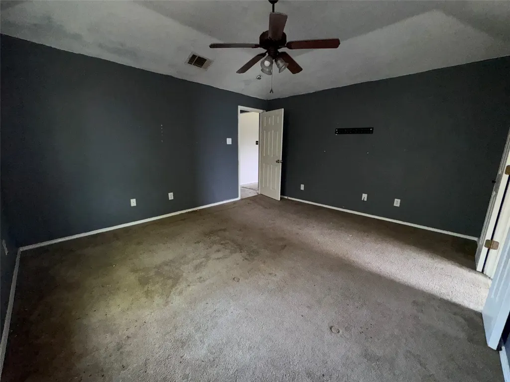 517 Birch Street Crowley TX 76036