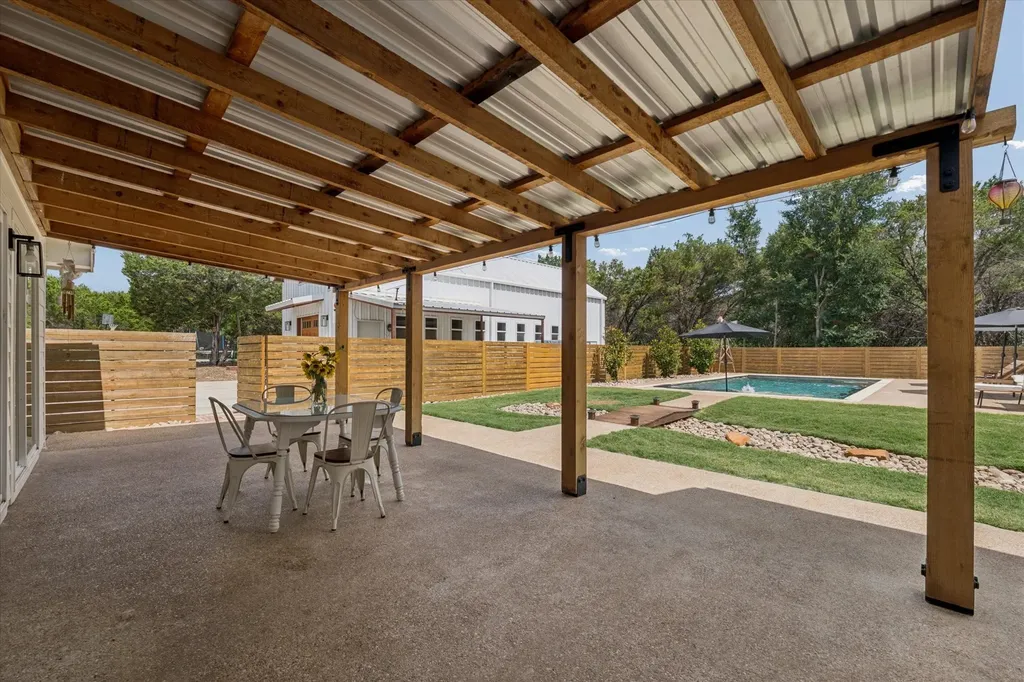 286 Benevolence Way China Spring TX 76633