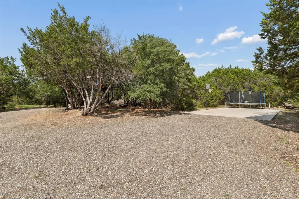 286 Benevolence Way China Spring TX 76633