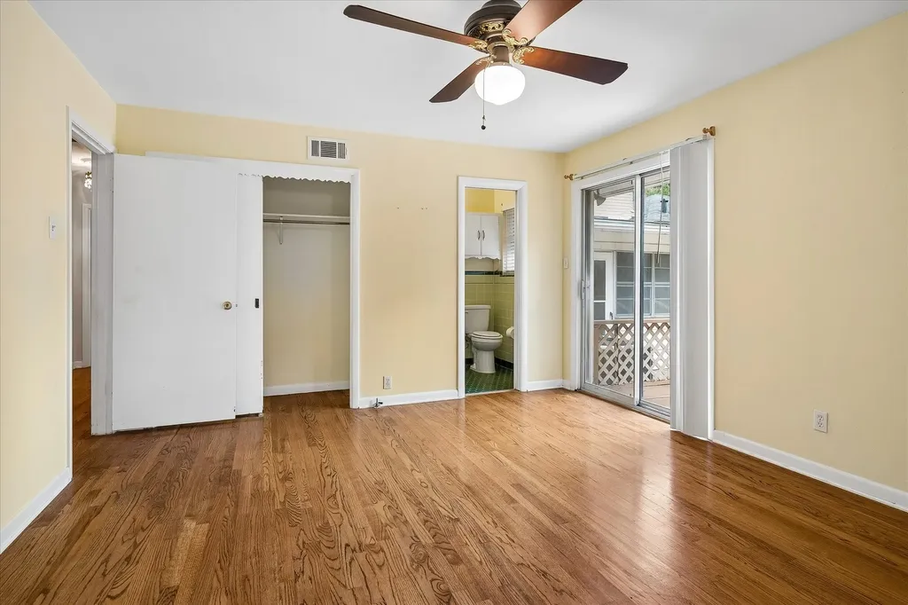 1631 Macmanus Drive Dallas TX 75228