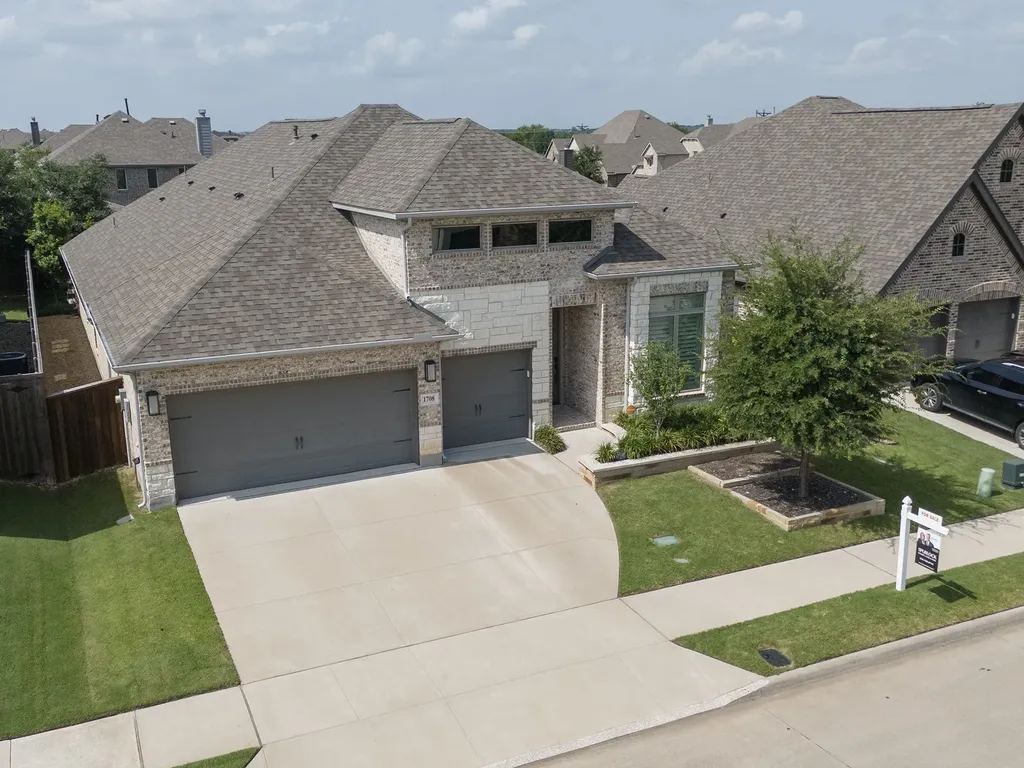 1708 Red Rose Trail Celina TX 75078