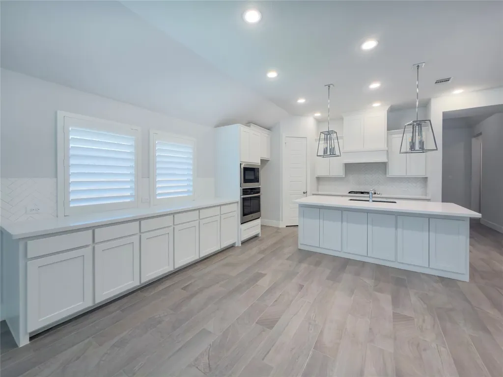 1708 Red Rose Trail Celina TX 75078