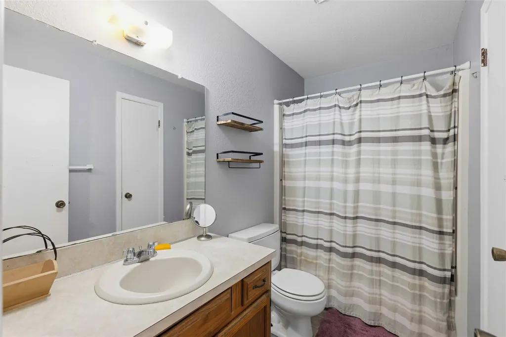 4405 Redbird Drive Brownwood TX 76801