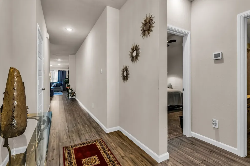621 Hazeltine Road Red Oak TX 75154