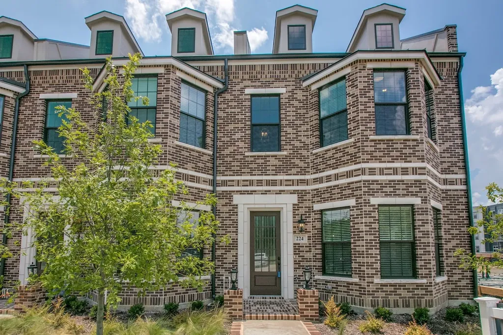 224 Morningside Drive Roanoke TX 76262