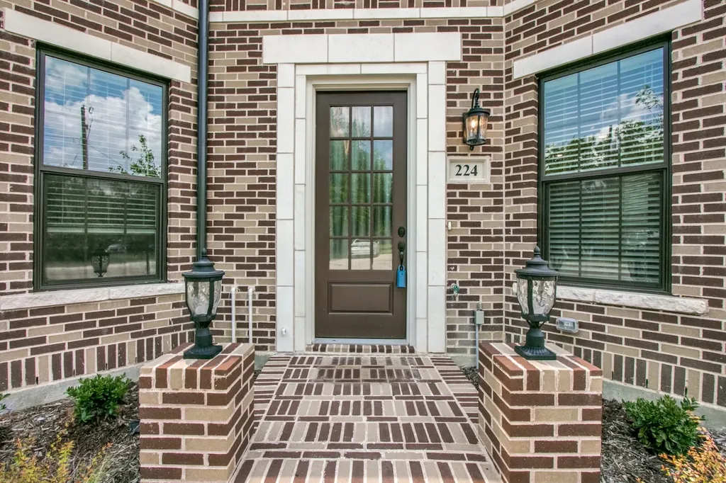 224 Morningside Drive Roanoke TX 76262