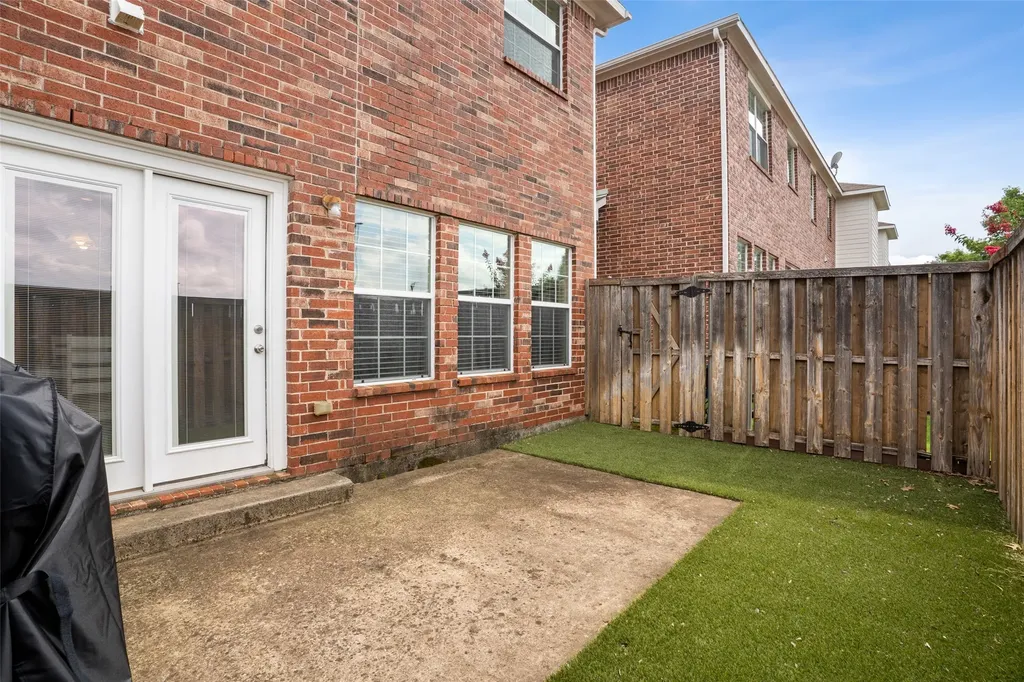 706 S Jupiter Road Allen TX 75002