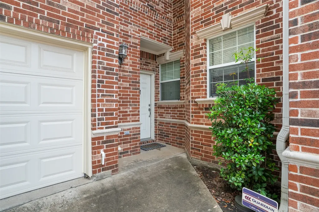 706 S Jupiter Road Allen TX 75002