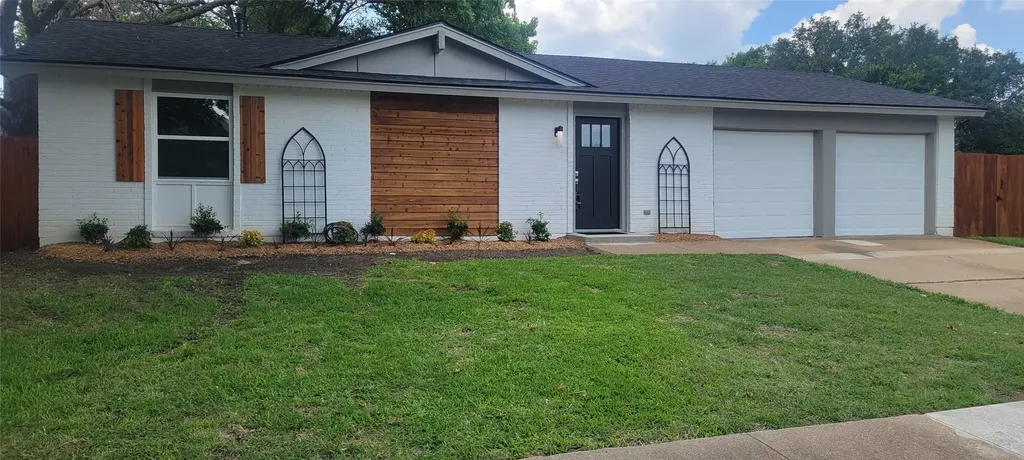 2700 Ozark Drive Arlington TX 76014