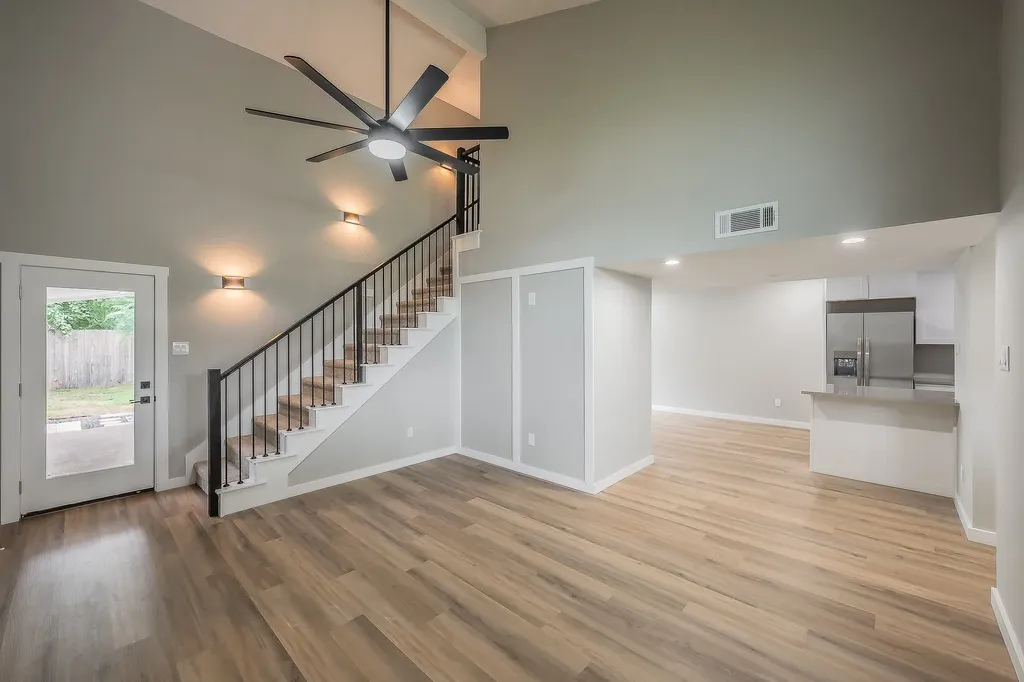 717 Cain Street Lake Dallas TX 75065