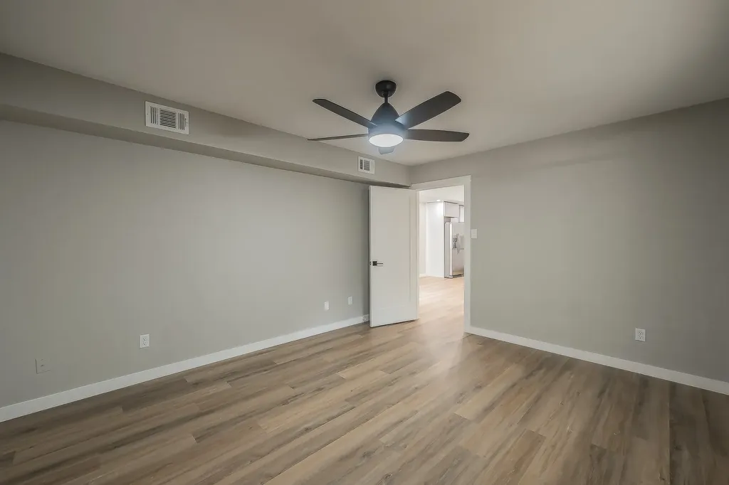 717 Cain Street Lake Dallas TX 75065