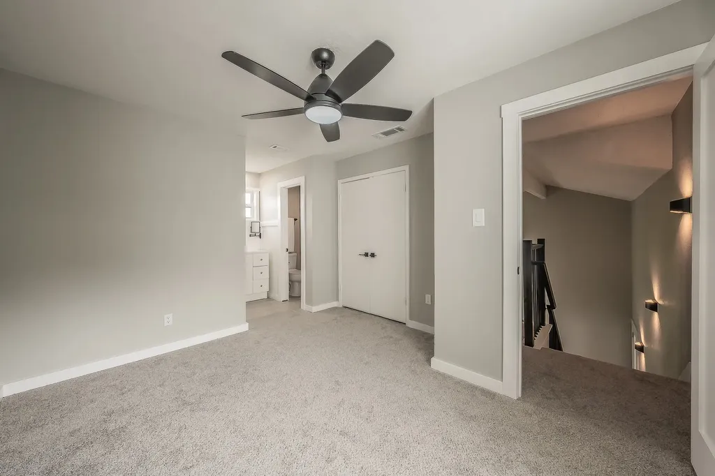 717 Cain Street Lake Dallas TX 75065