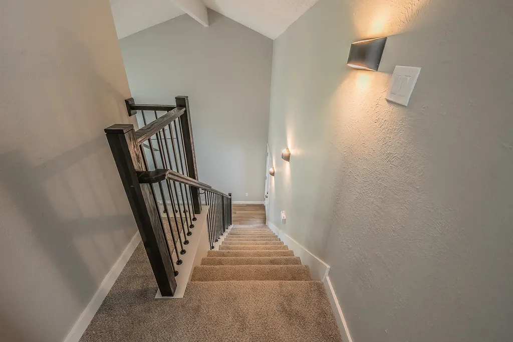 717 Cain Street Lake Dallas TX 75065