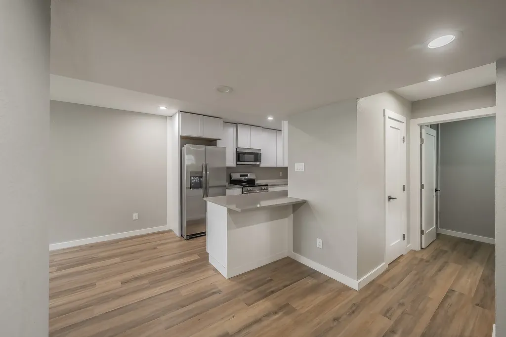 717 Cain Street Lake Dallas TX 75065