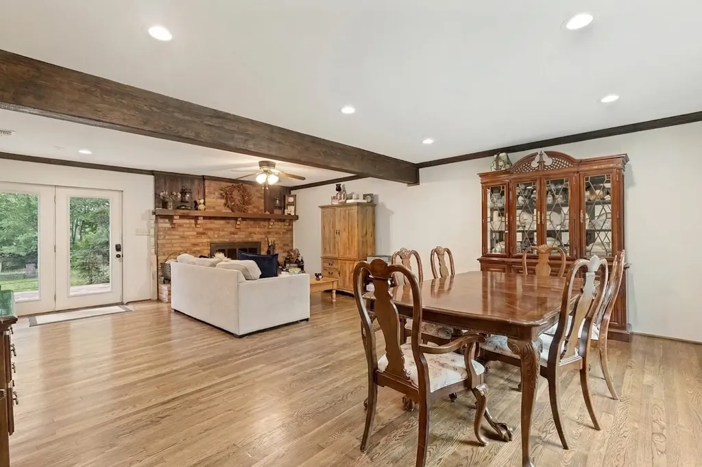 1020 Young Trail Fairview TX 75069