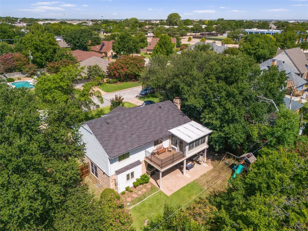 2303 Fall River Drive Arlington TX 76006